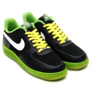 Men's Nike Lunar Force Size 11 green/black